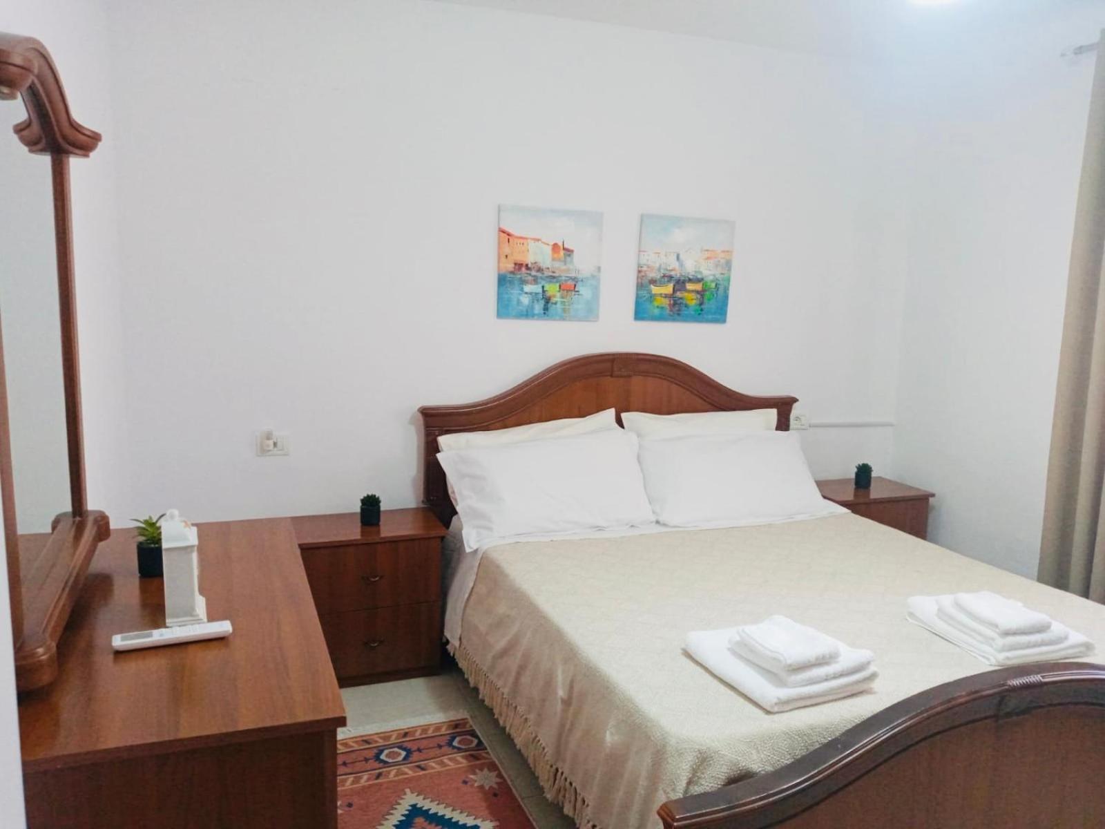 Koli Apartament Берат Екстериор снимка